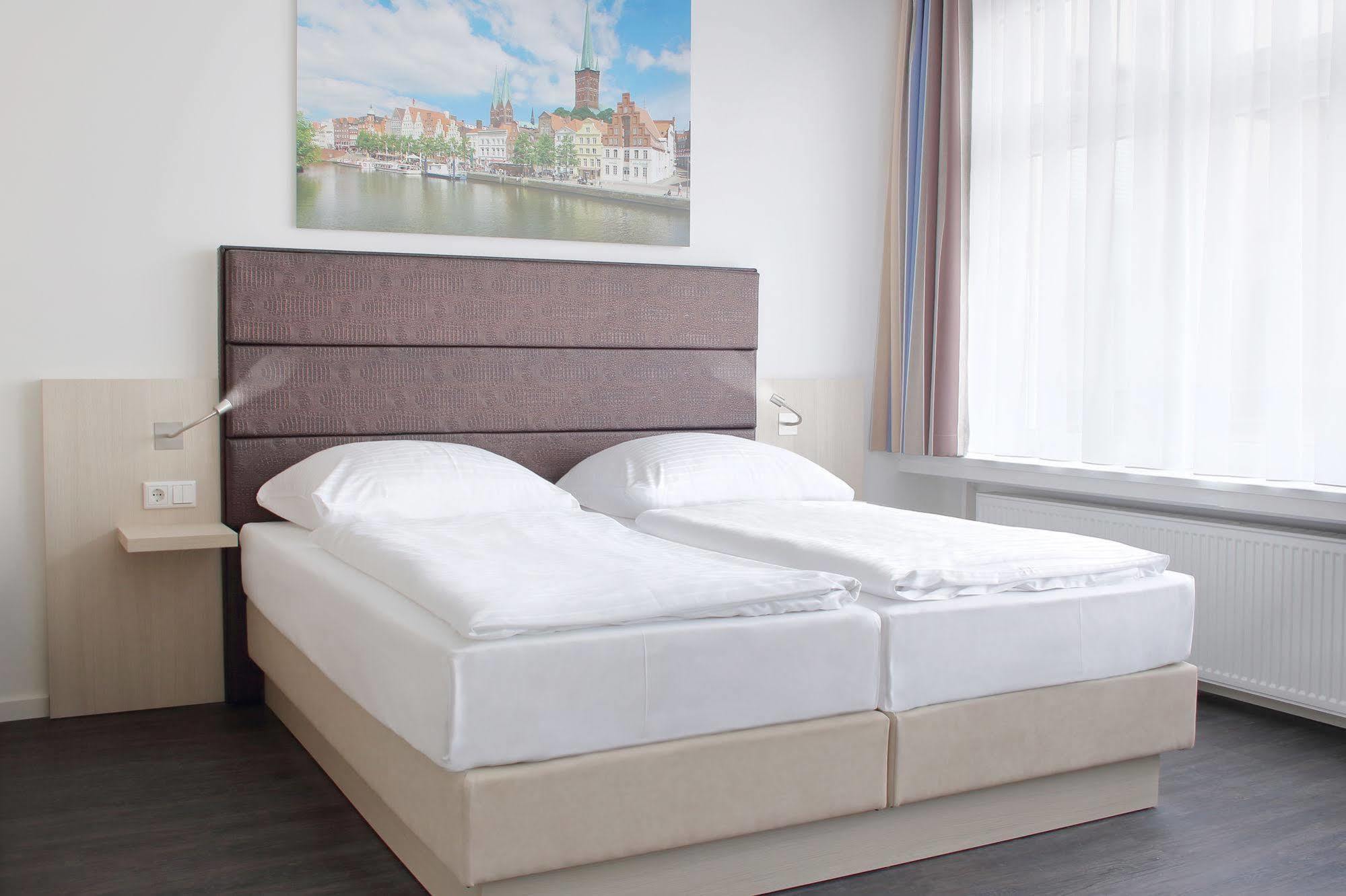 Viva Hotel Luebeck المظهر الخارجي الصورة