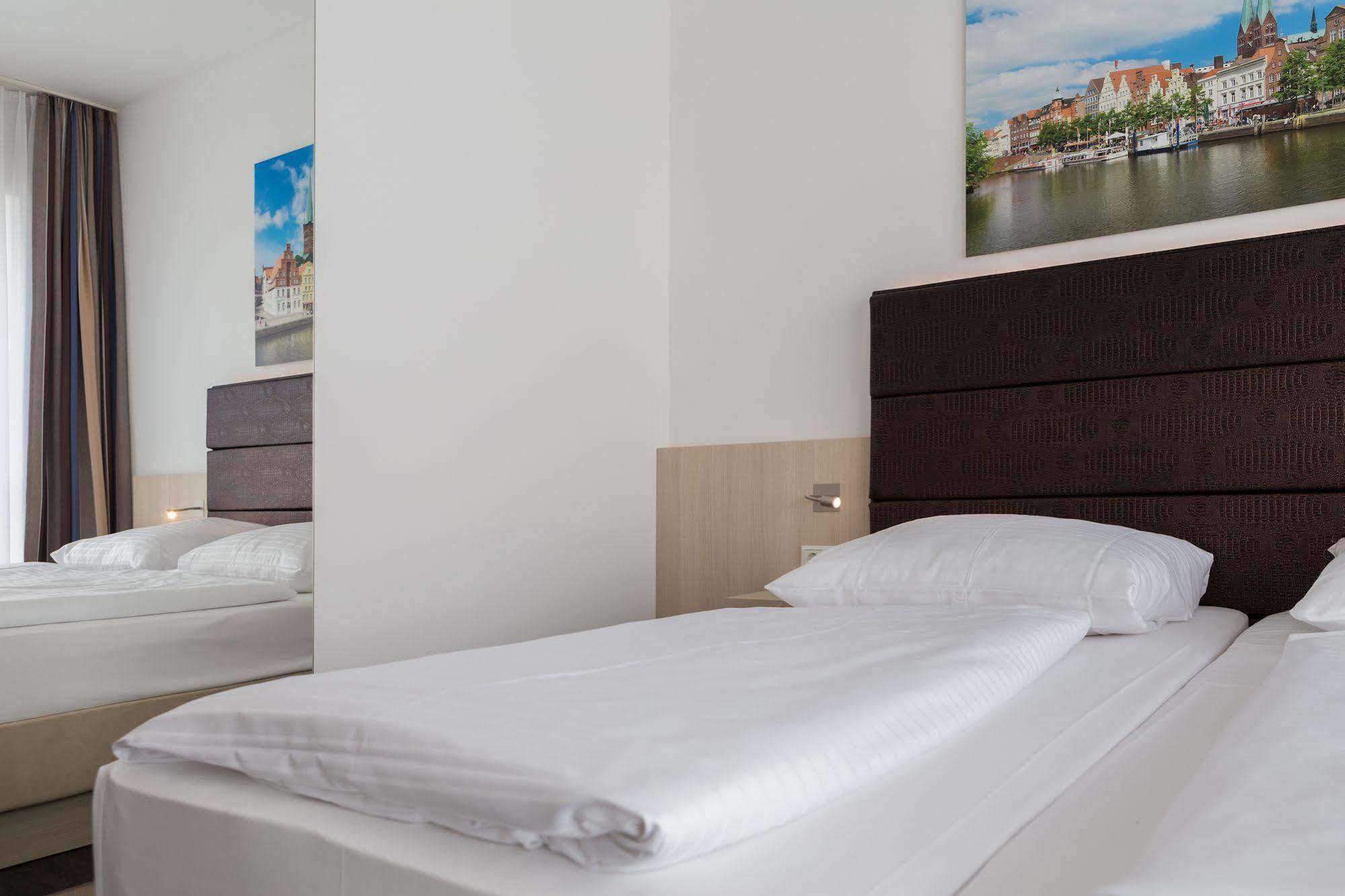 Viva Hotel Luebeck المظهر الخارجي الصورة
